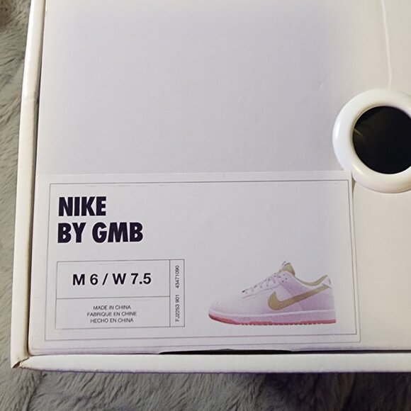 *NEW* Custom Nike Dunks Mens sz 6 - Picture 10 of 11